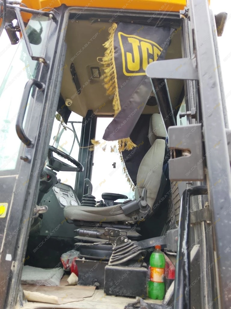 JCB 422 ZX [10]