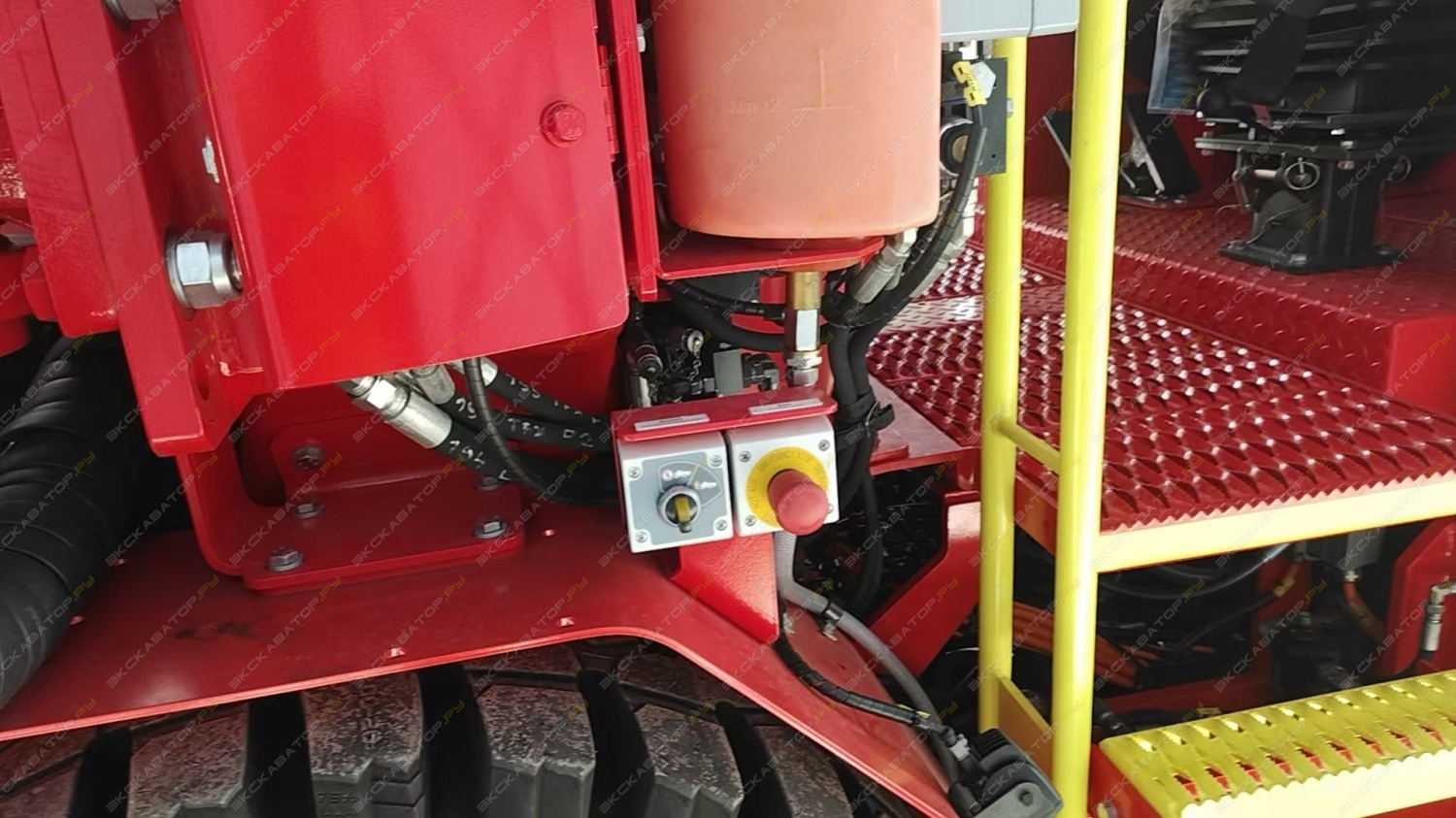 Sandvik DD321 [4]