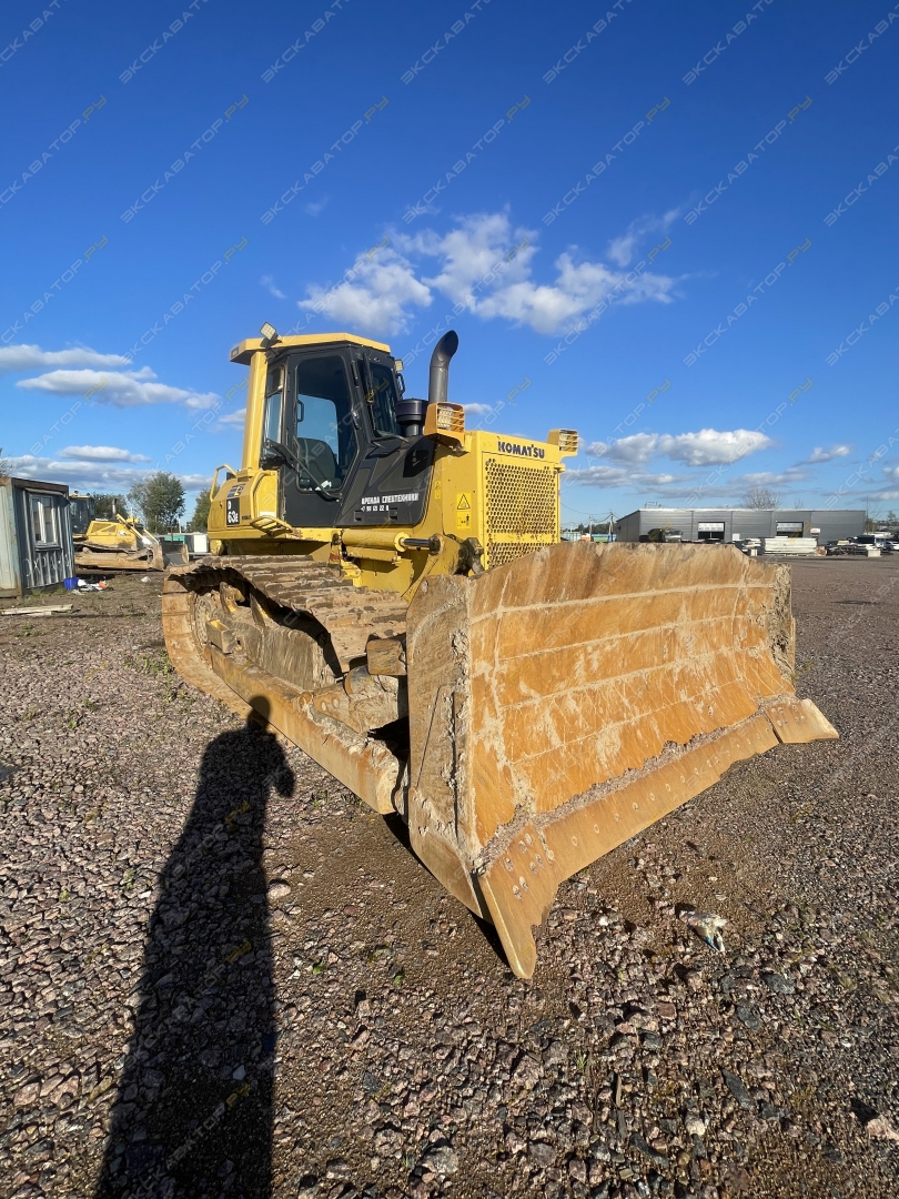 Komatsu D63E-12 [2]