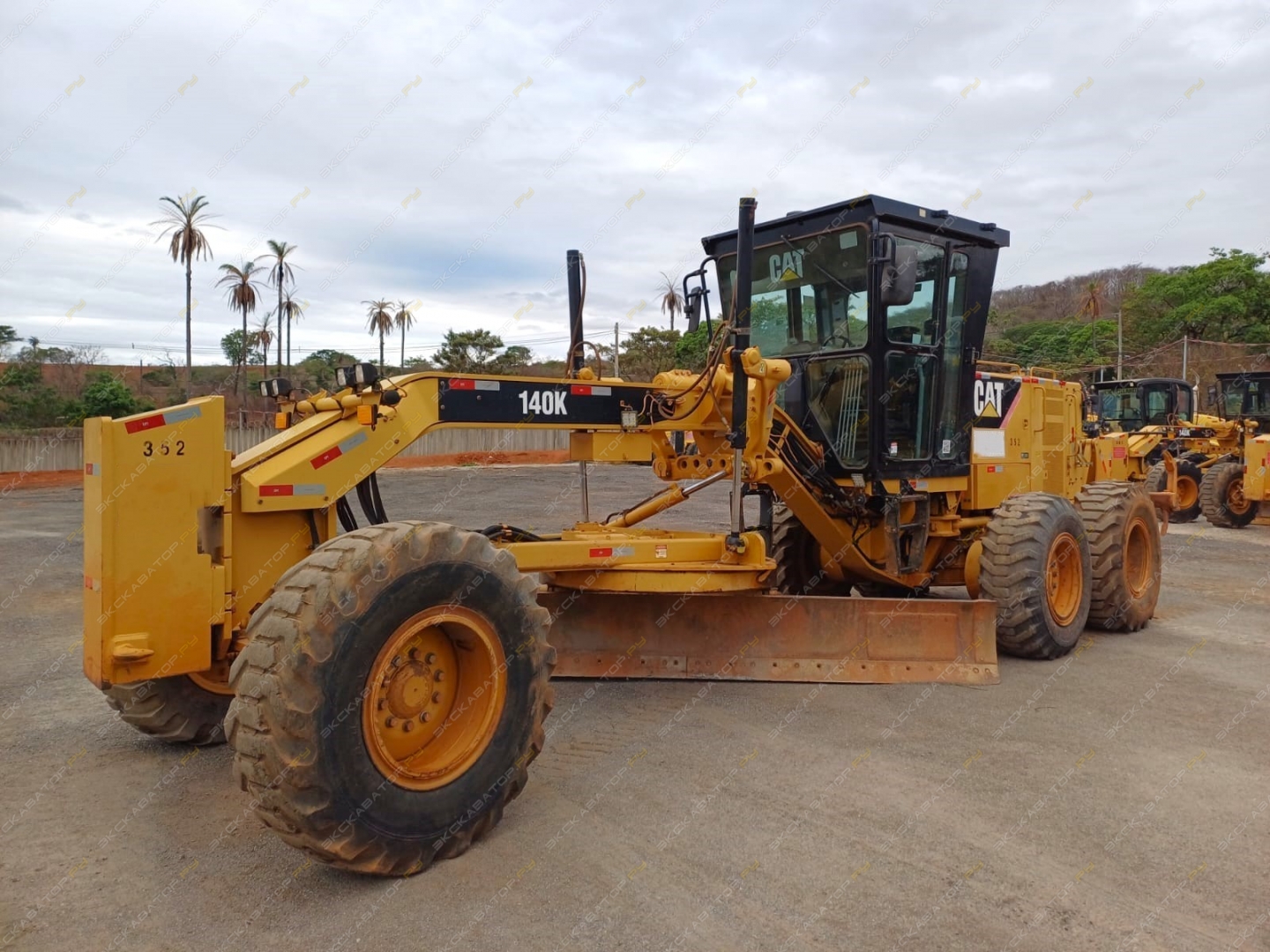 Caterpillar 140K [3]