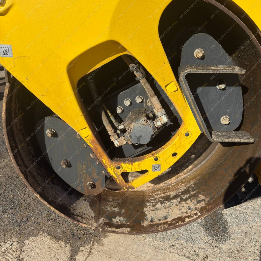 Bomag BW 161 AD-4 [12]