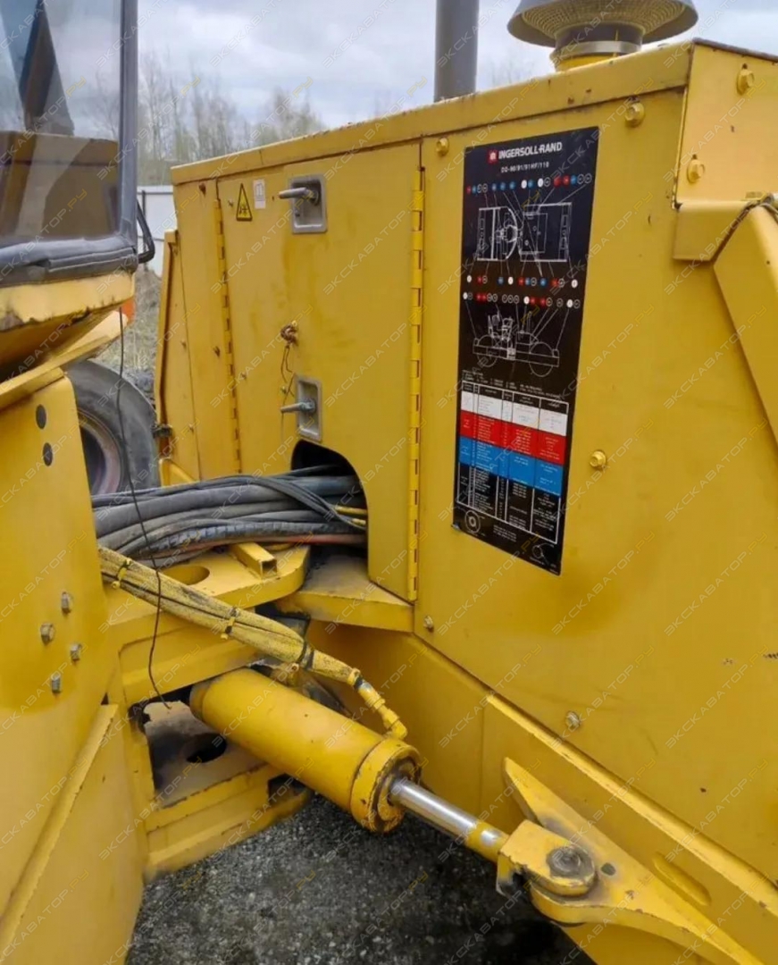 Ingersoll Rand DD-110 [10]