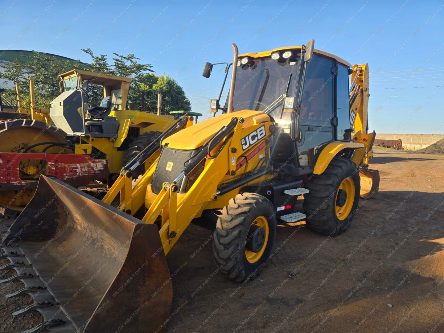 JCB 3CX [2]