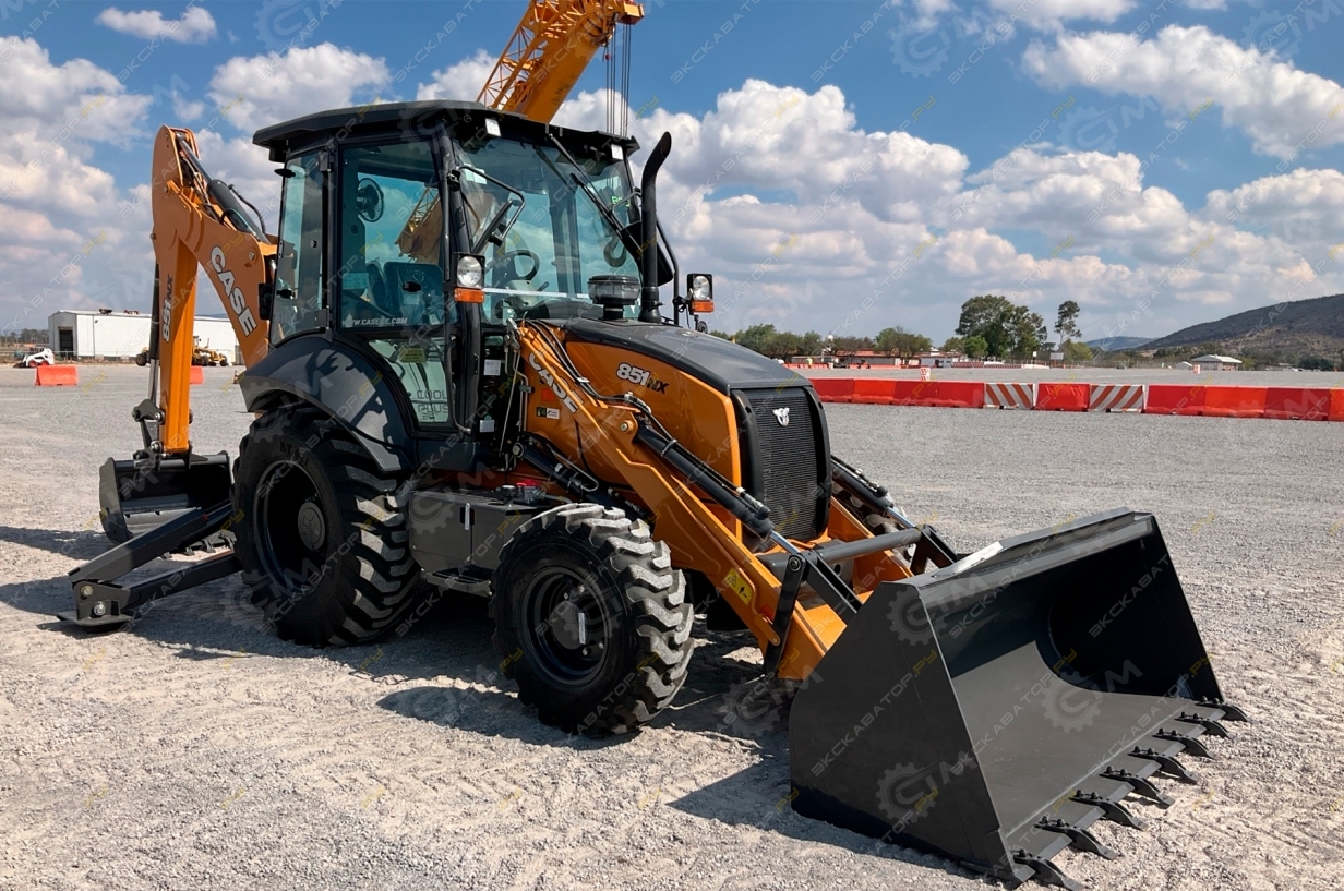 Case 851 FX [1]