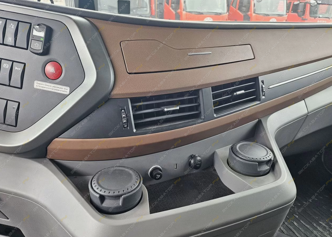 Dongfeng GX 6x4 DFH4271 [12]