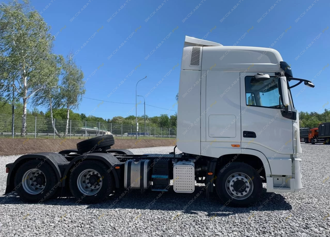 Dongfeng GX 6x4 DFH4271 [1]