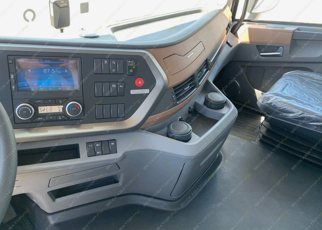 Dongfeng GX 6x4 DFH4271 [10]