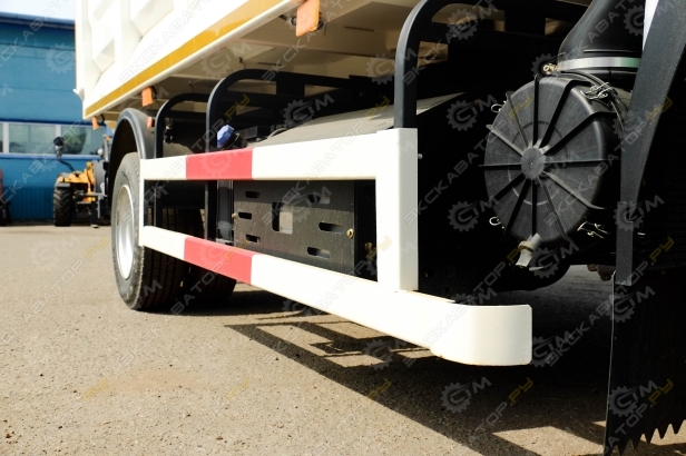 Isuzu Elf [6]