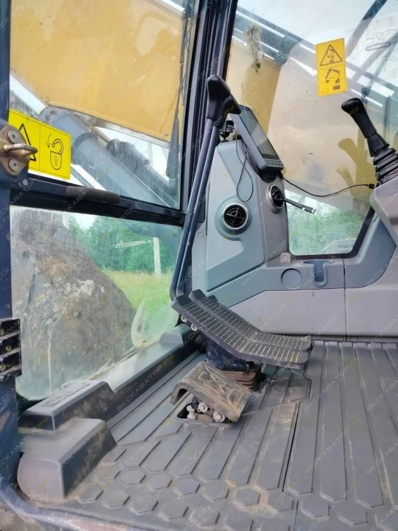 XCMG XE180DN [8]