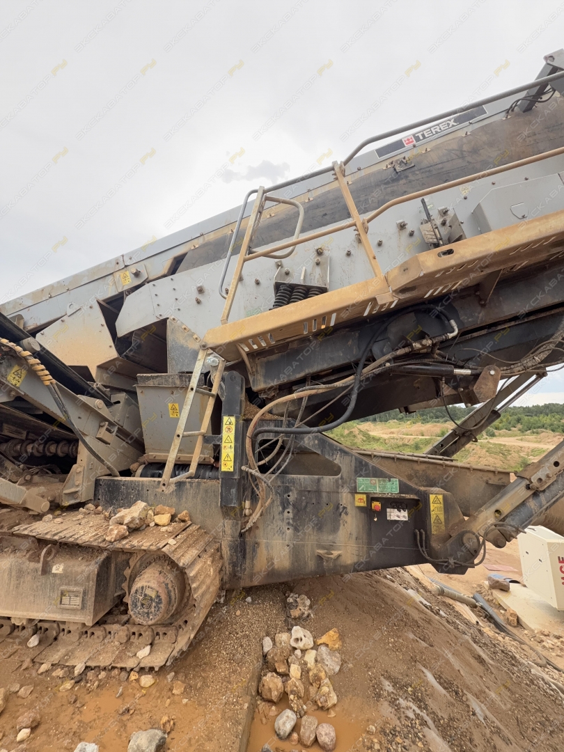Terex M2100 [8]