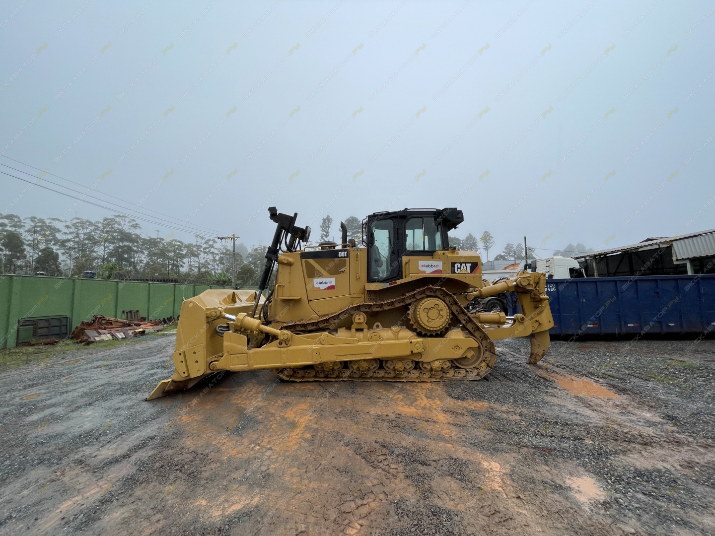 Caterpillar D8T [0]