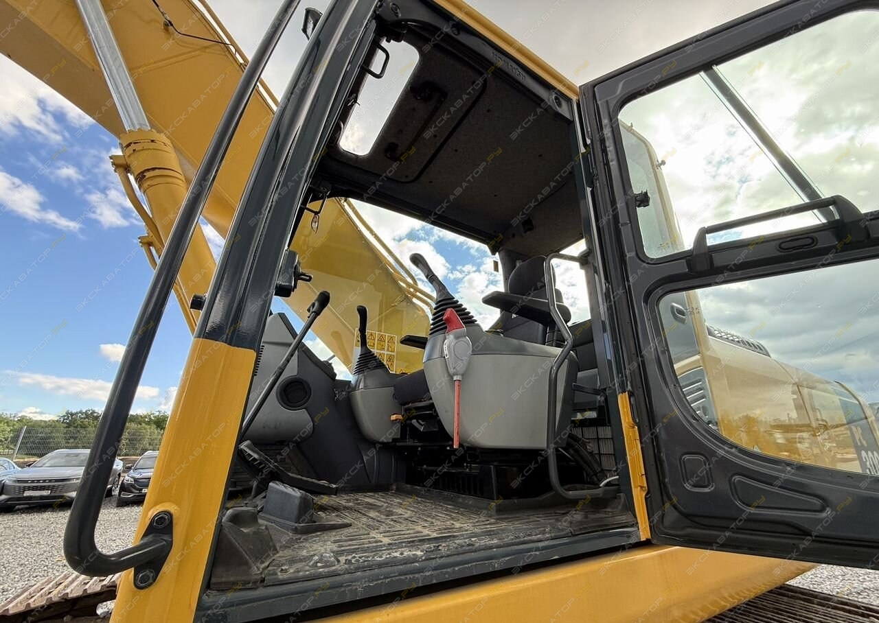 Komatsu PC300-8M0 [8]