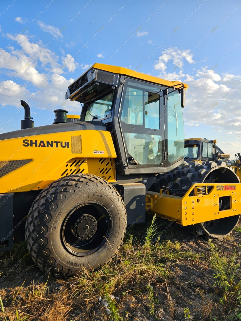 Shantui SR12-B6 [1]