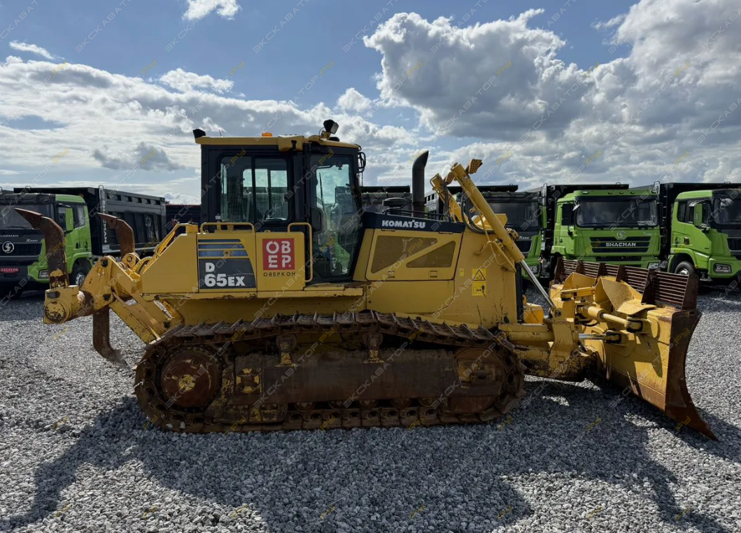 Komatsu D65EX-16 [3]