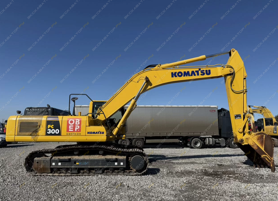 Komatsu PC300 [0]