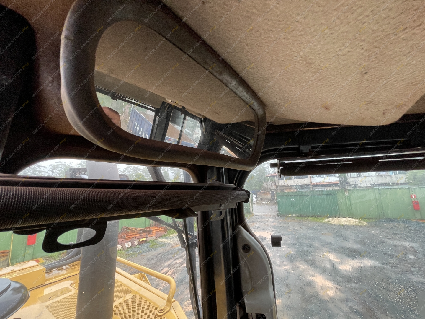 Caterpillar D8T [8]