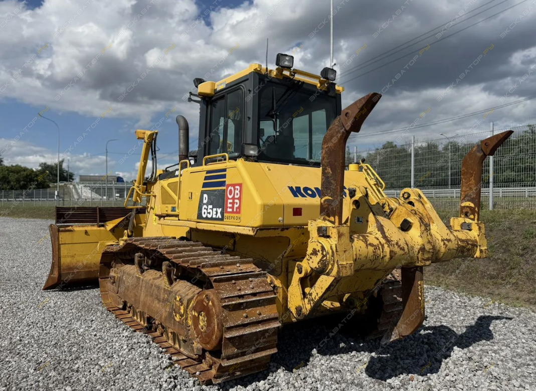 Komatsu D65EX-16 [6]