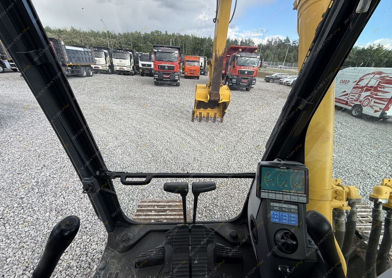 Komatsu PC300-8M0 [12]