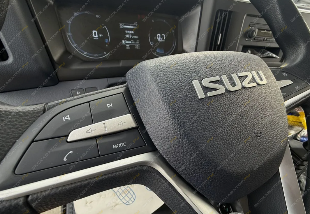 Isuzu Elf [6]
