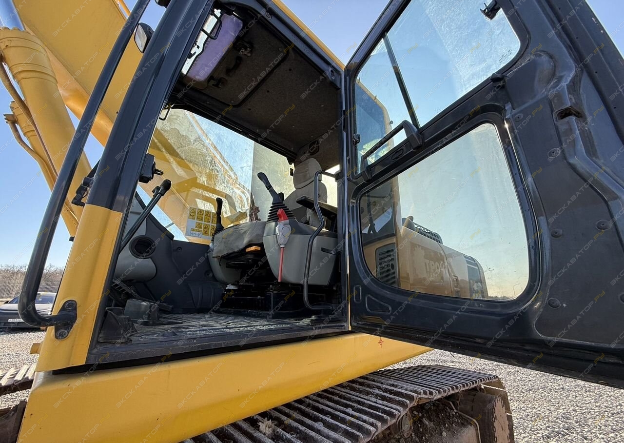 Komatsu PC300 [9]