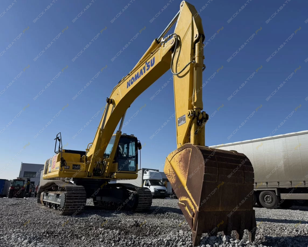 Komatsu PC300 [9]