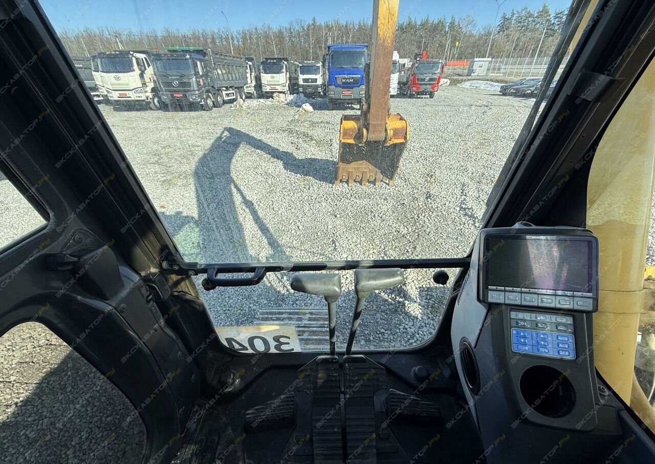 Komatsu PC300 [14]