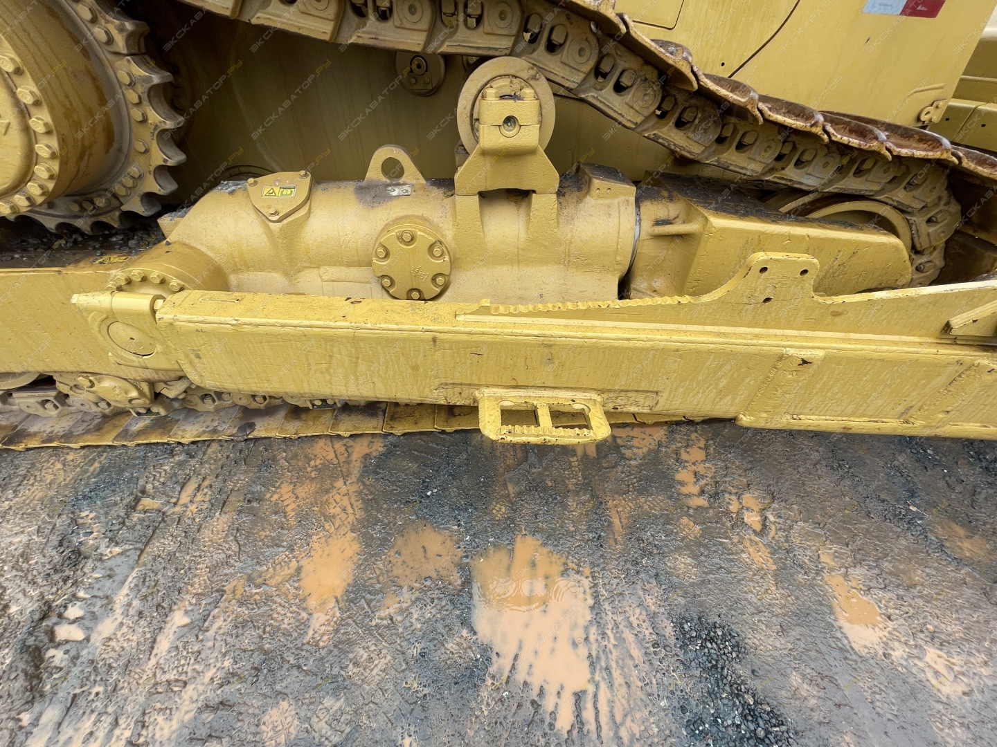 Caterpillar D8T [2]