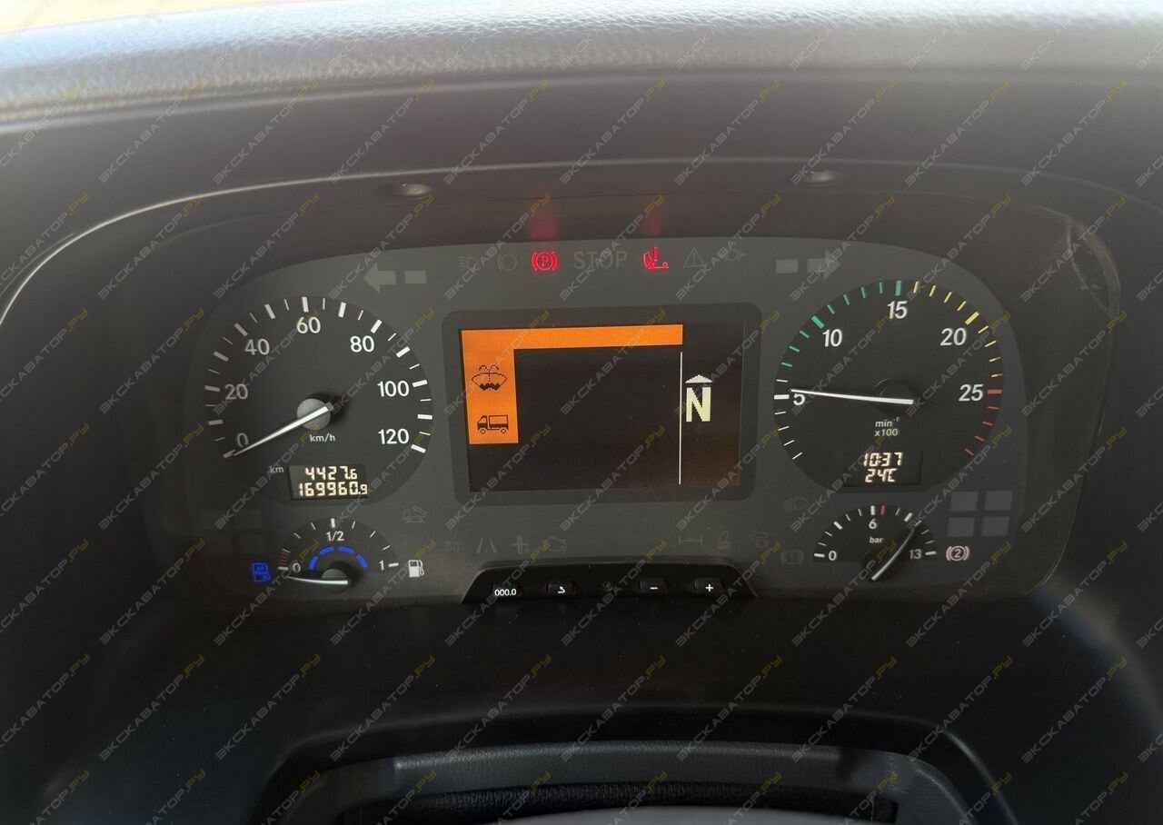 Mercedes-Benz Actros 3341 AK [15]