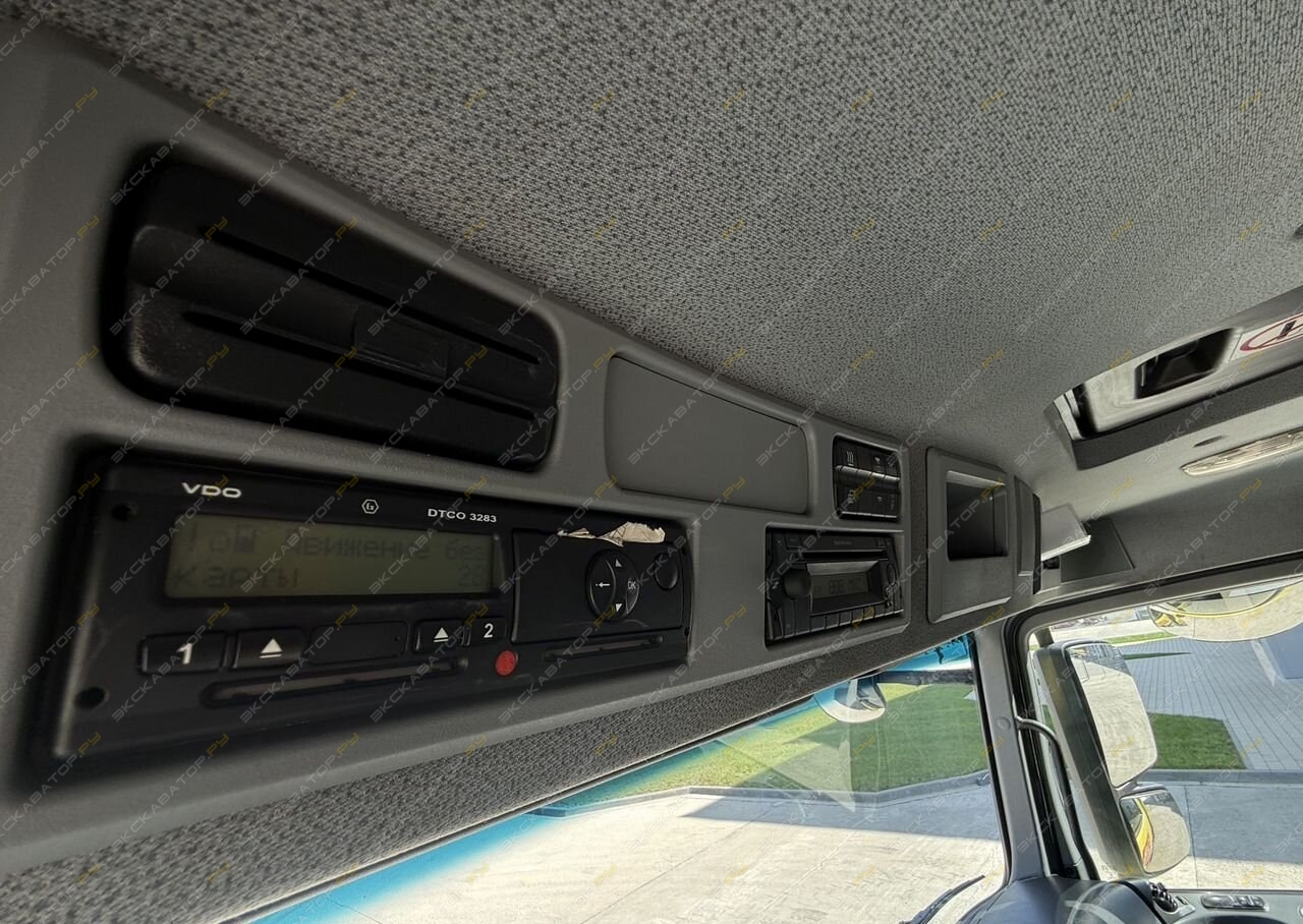 Mercedes-Benz Actros 3341 AK [16]