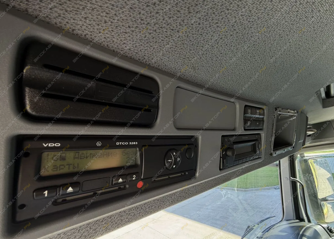 Mercedes-Benz Actros 3341 AK [13]