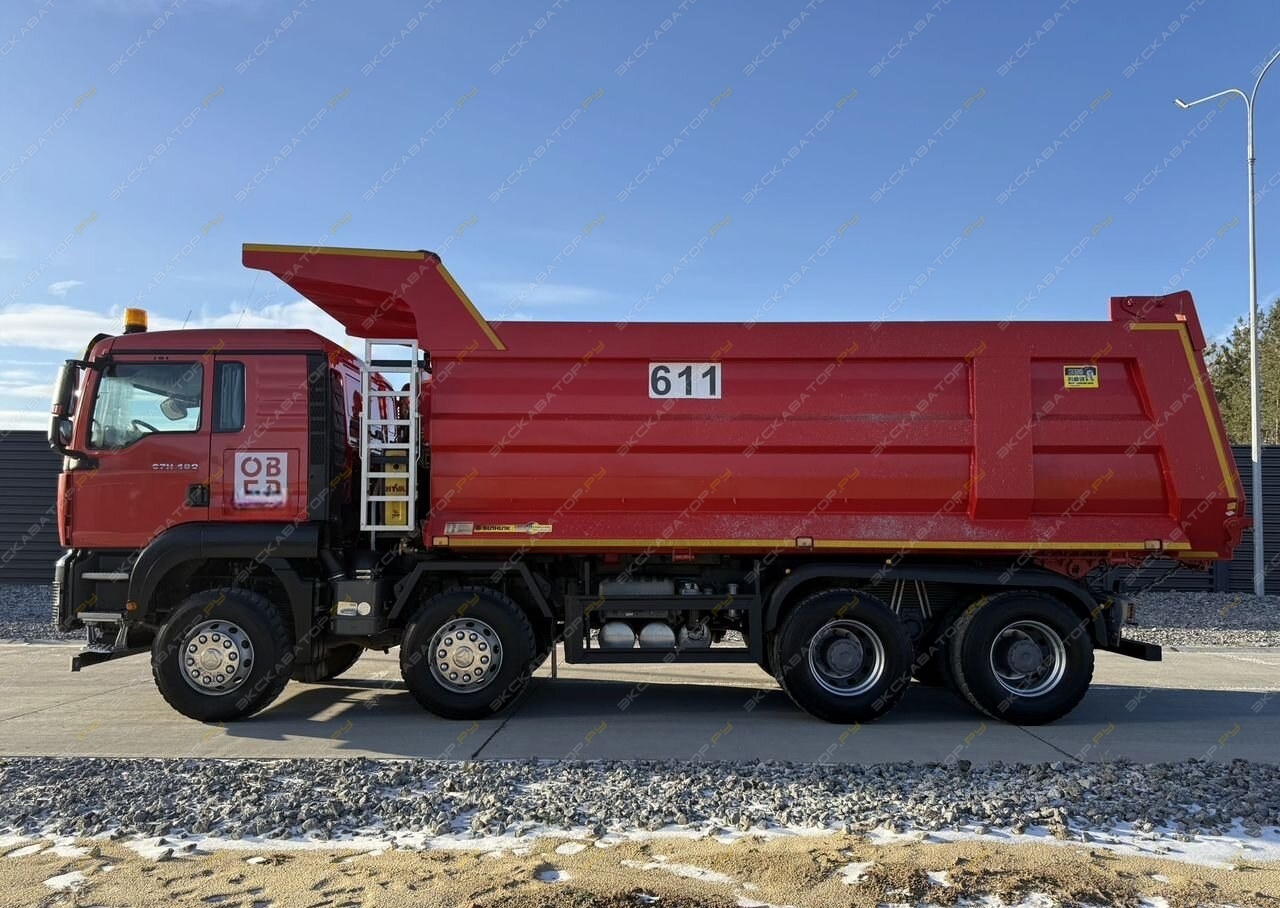 Sitrak C7H 8x4 [5]