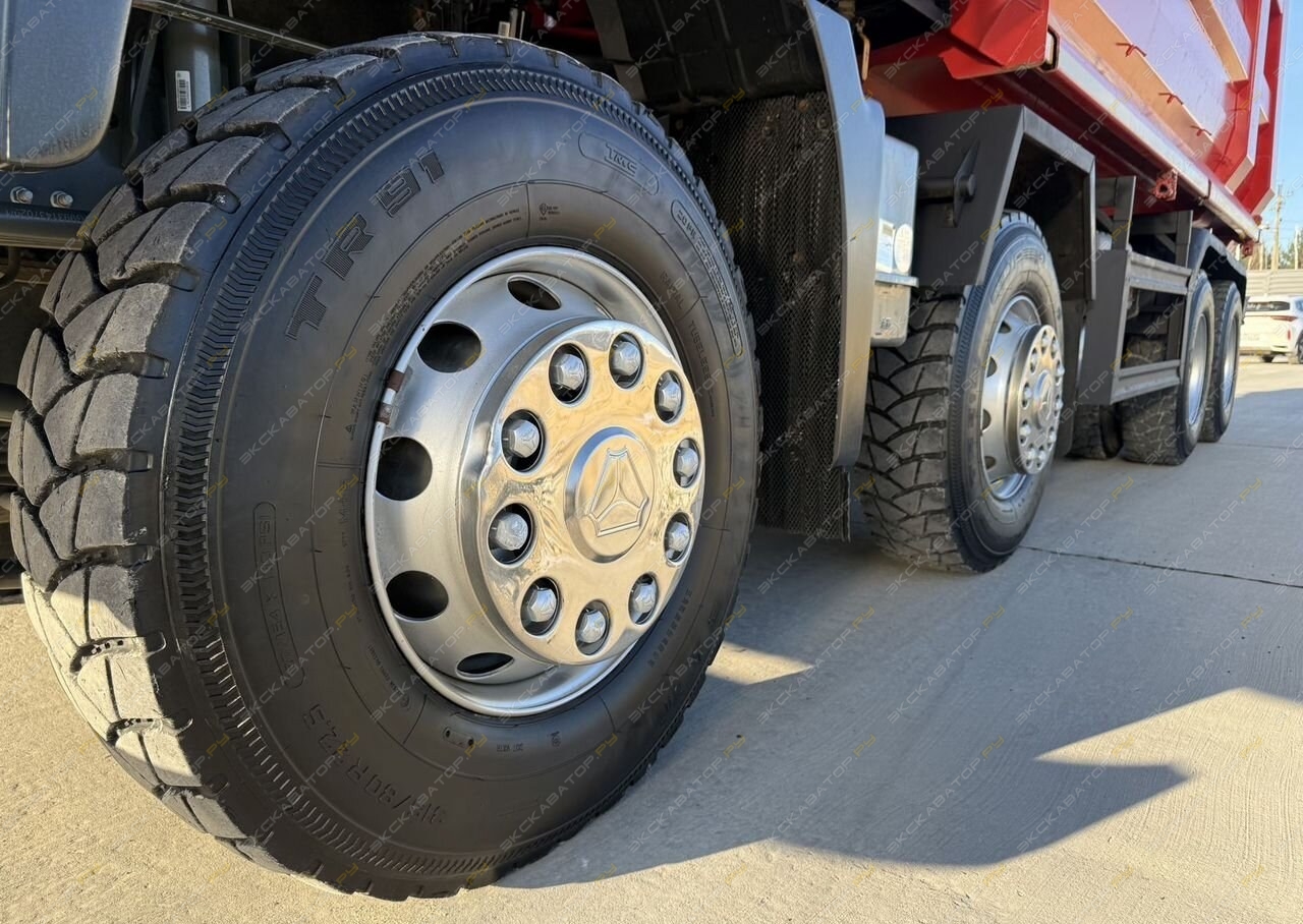 Sitrak C7H 8x4 [6]