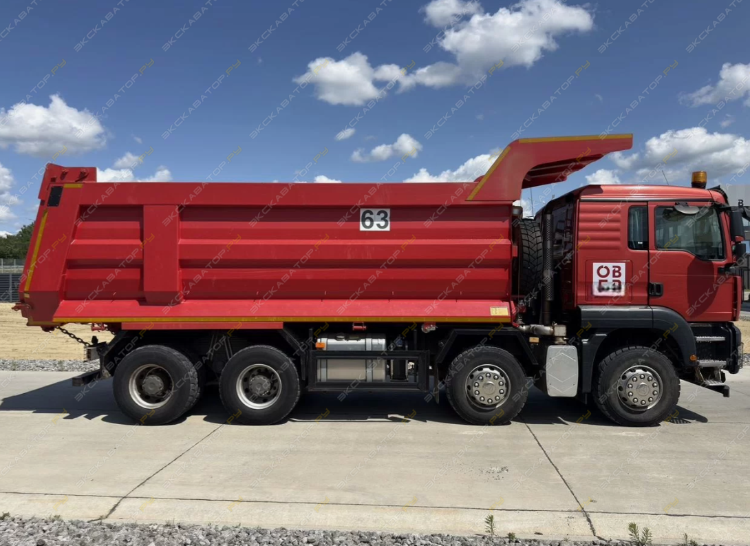 Sitrak C7H 8x4 [1]