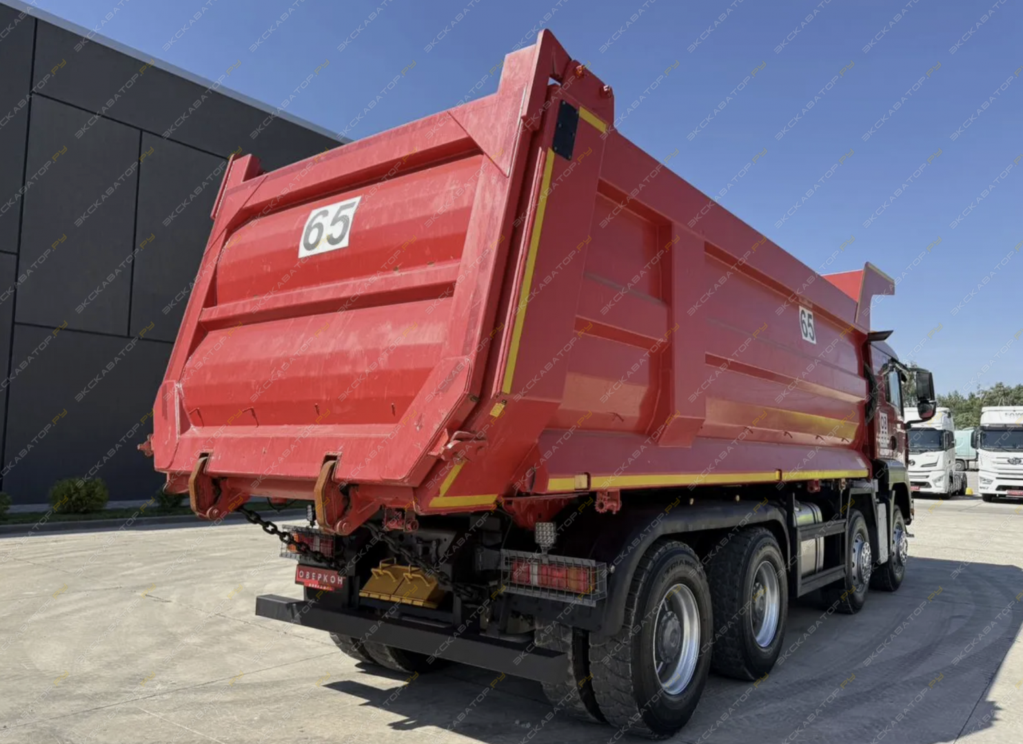 Sitrak C7H 8x4 [1]