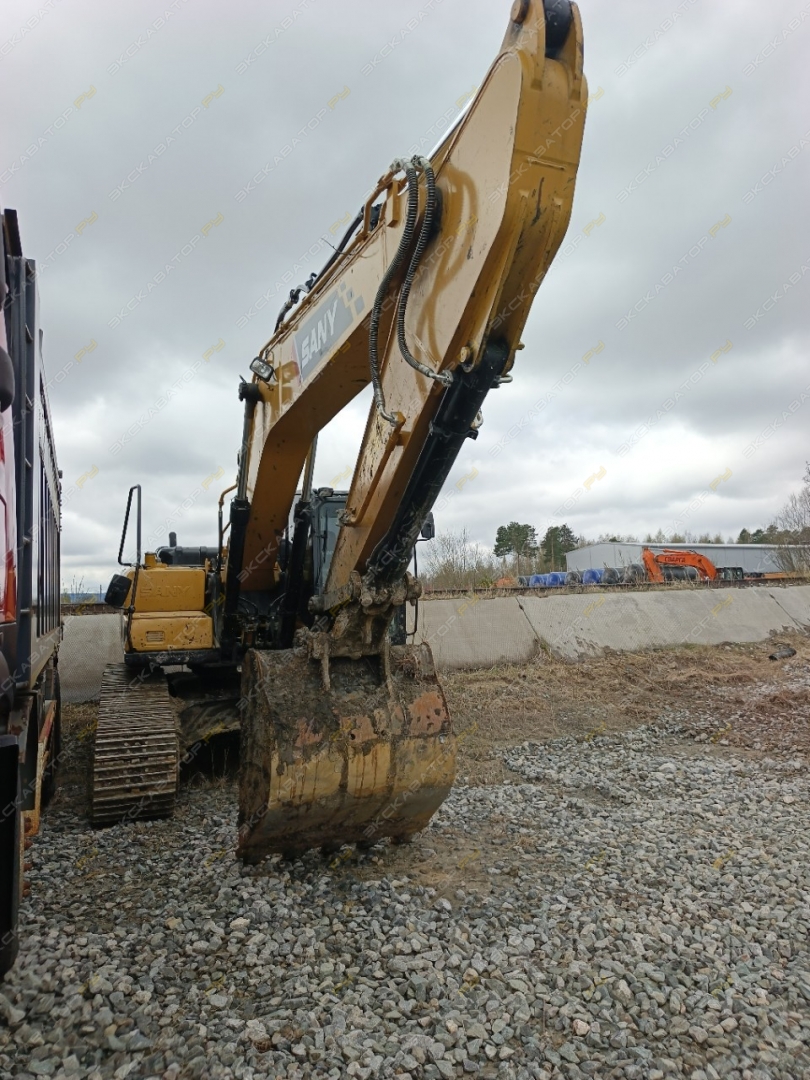 Sany SY215C [1]