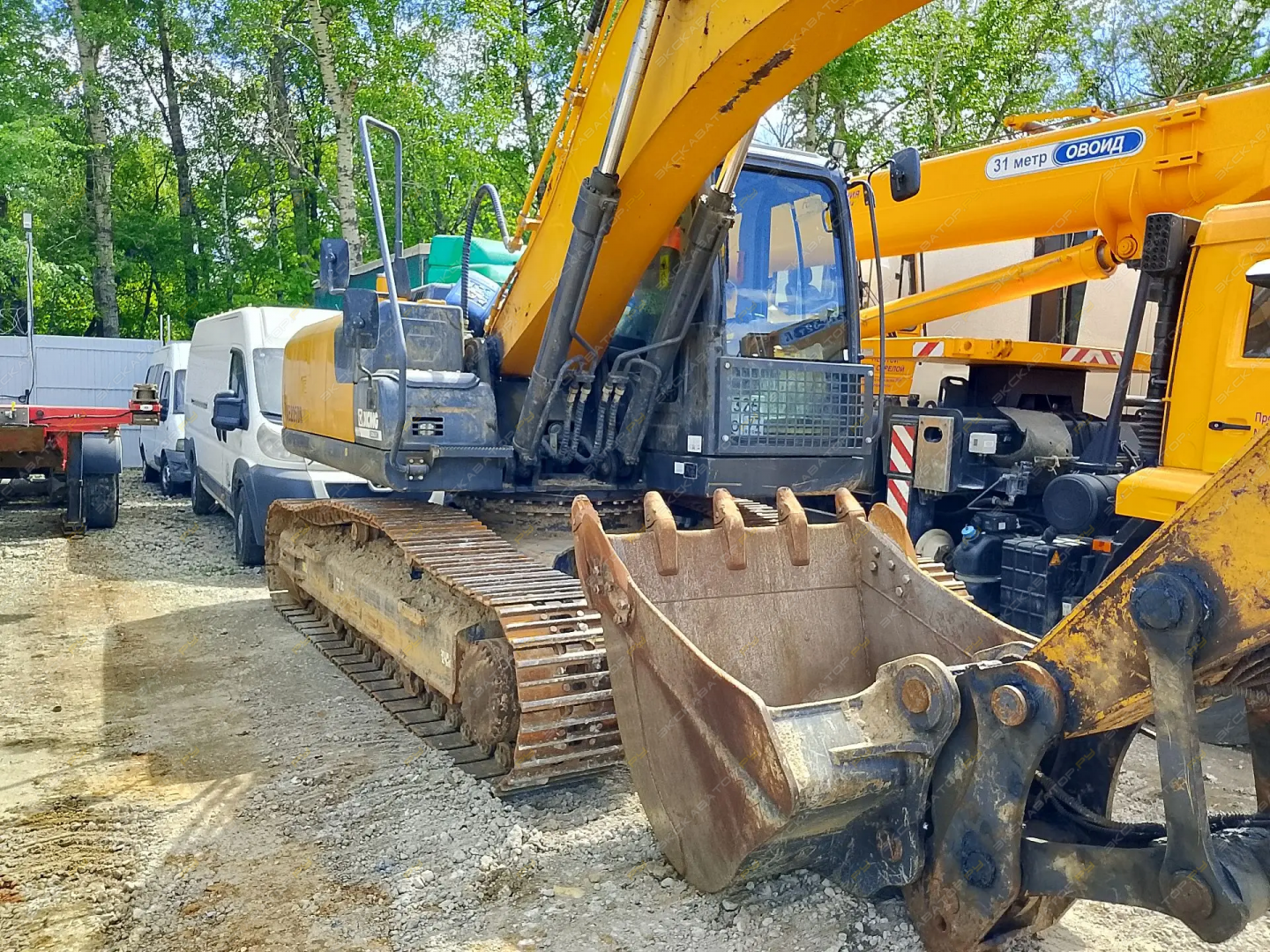 XCMG XE225DN [3]