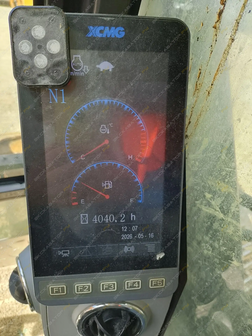 XCMG XE225DN [19]