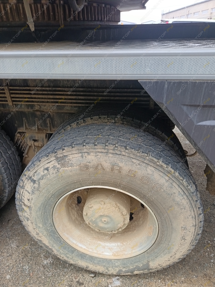 Zoomlion ZTC300V [13]