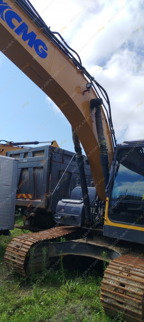 XCMG XE215C [8]
