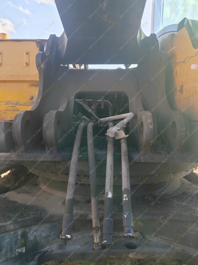 R520LC-9S [15]