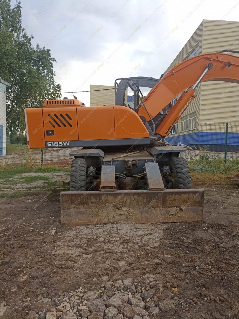 UMG Е185W [7]