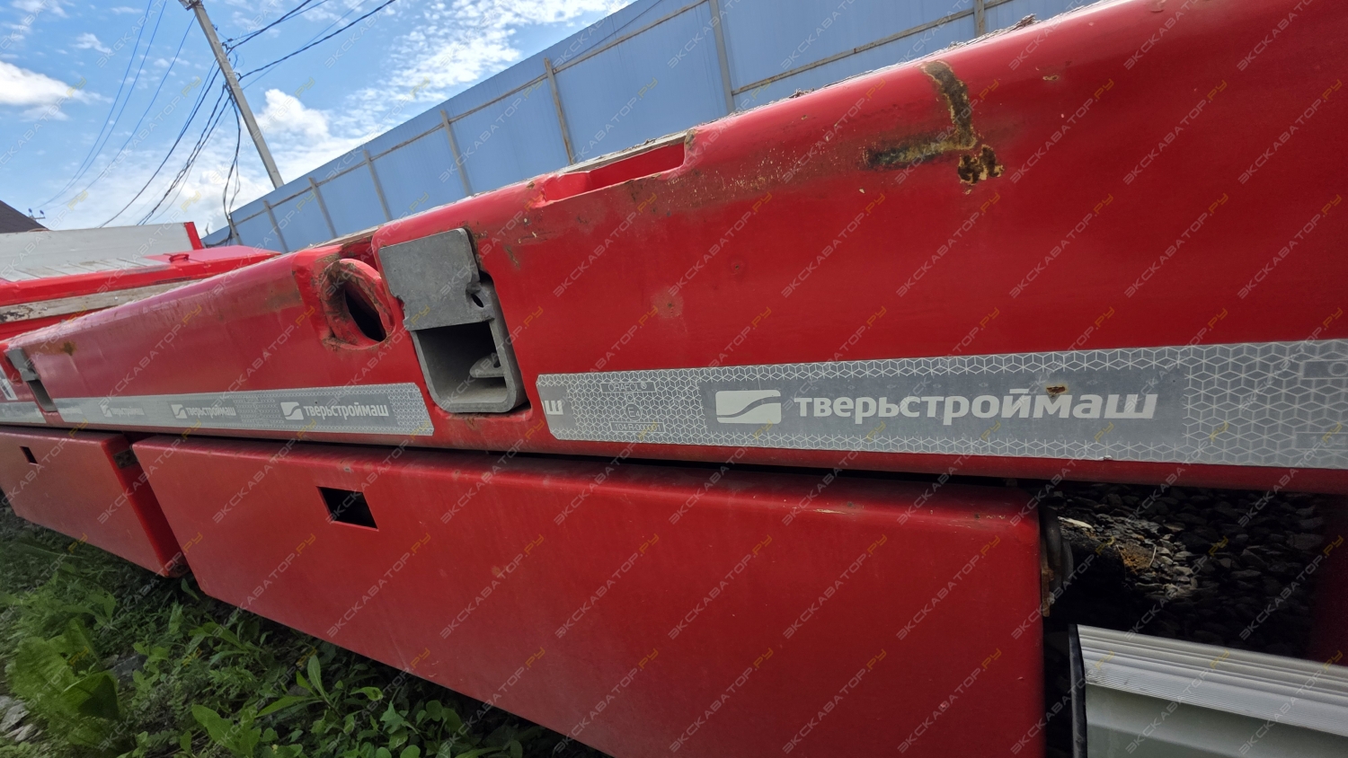 993931 [33]