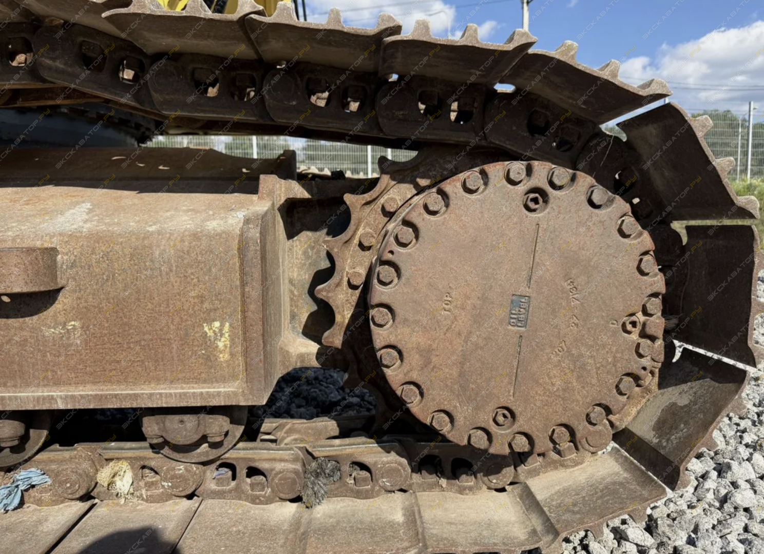 Komatsu PC300-8 [8]
