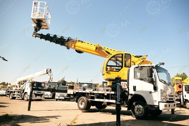 Isuzu Elf (автогидроподъемник) [3]