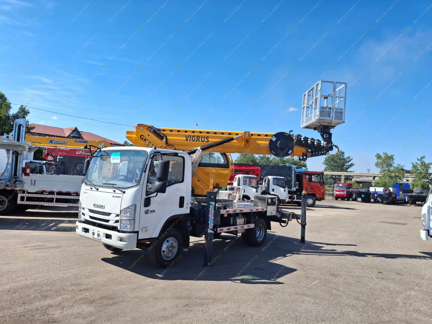 Isuzu Elf [0]