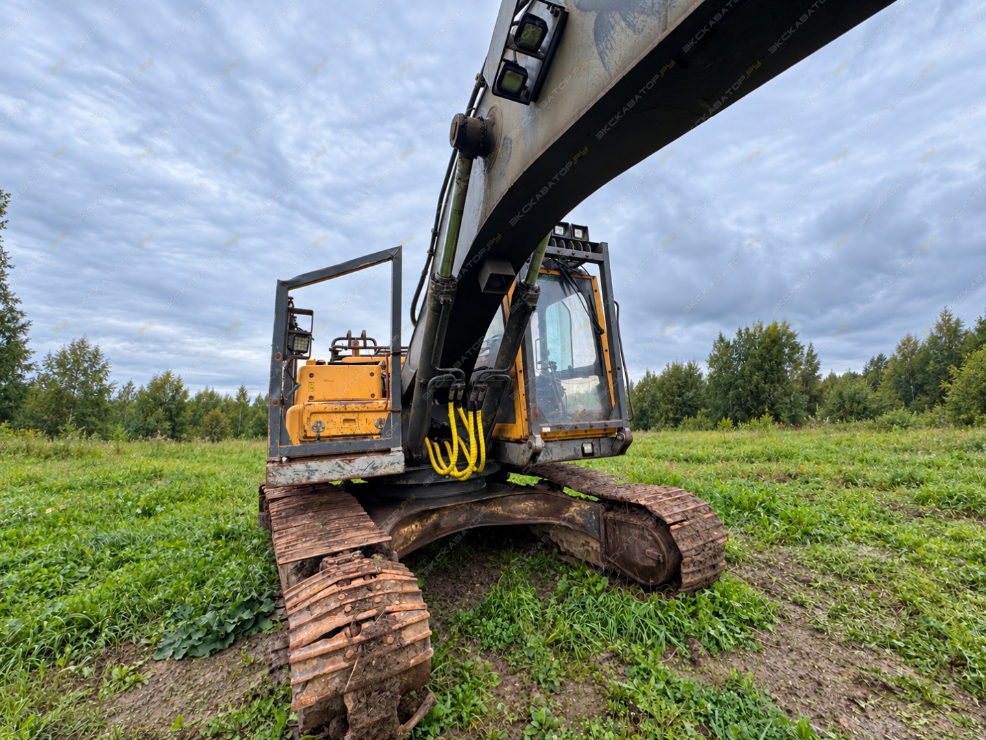 Volvo EC210B [5]
