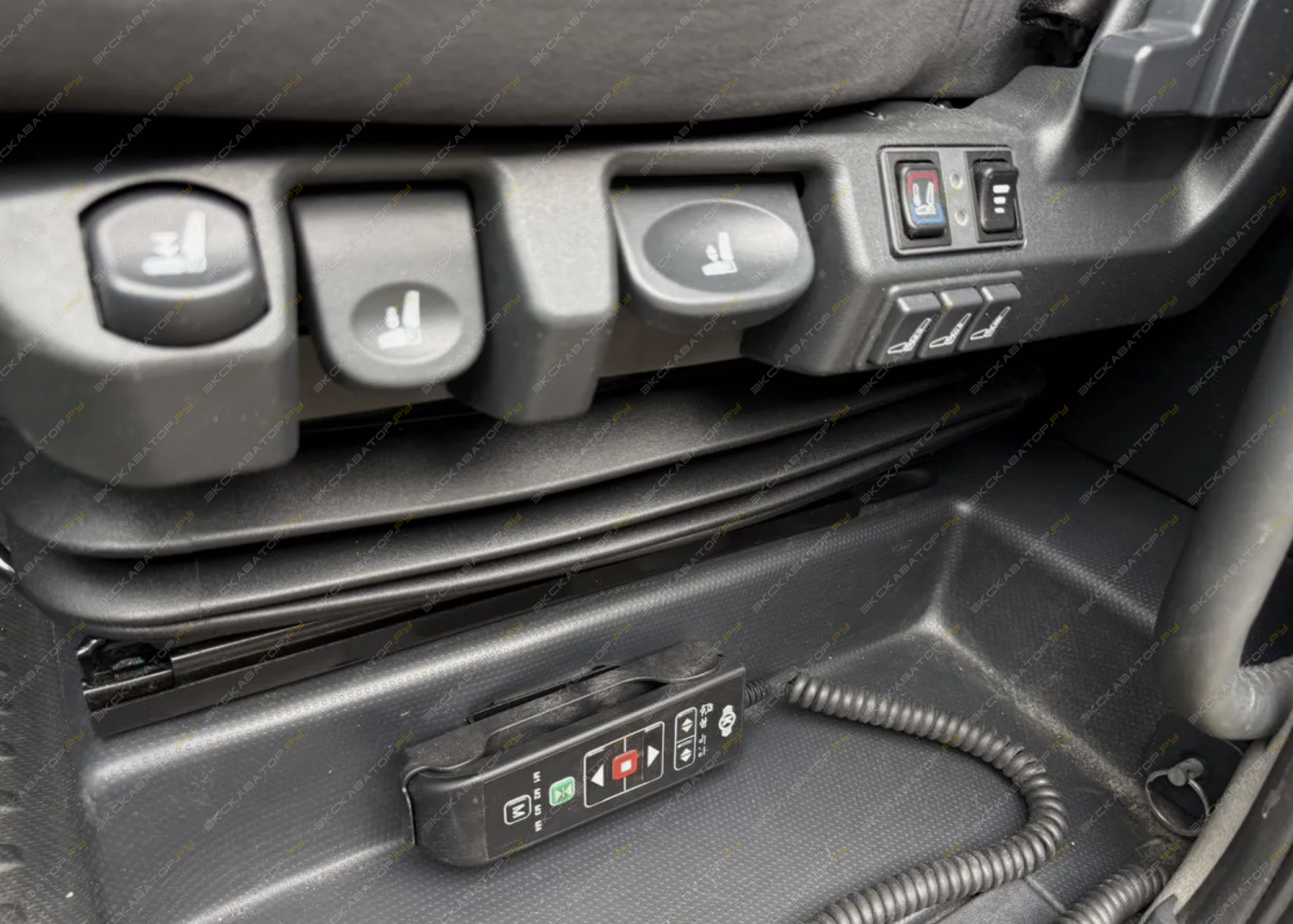 Dongfeng GX 6x4 DFH4271 [2]