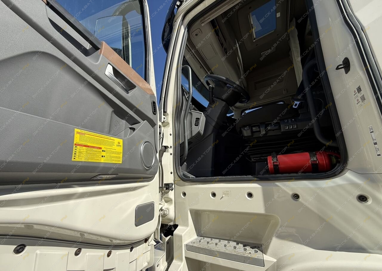 Dongfeng GX 4x2 [4]