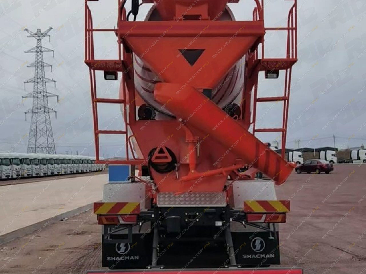 Shacman SX5318GJB6T326 [9]