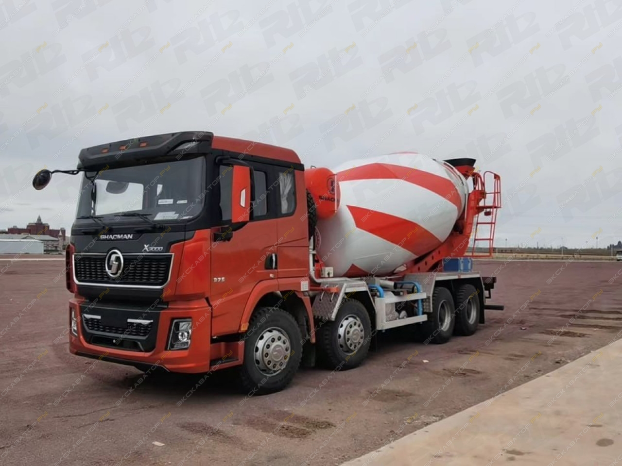 Shacman SX5318GJB6T326 [6]